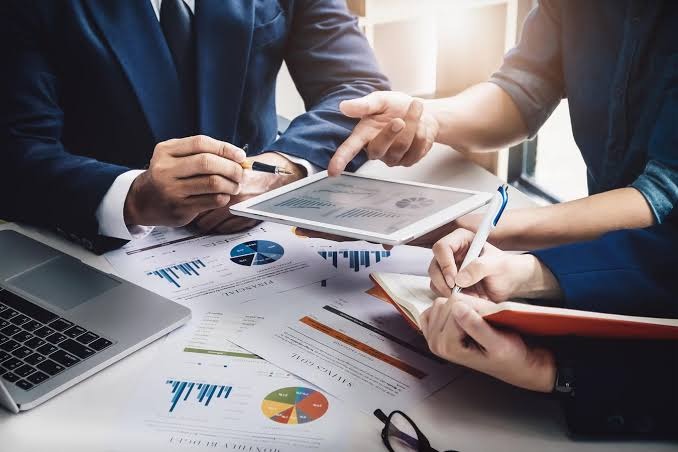 Business Analytics for Better Decisions